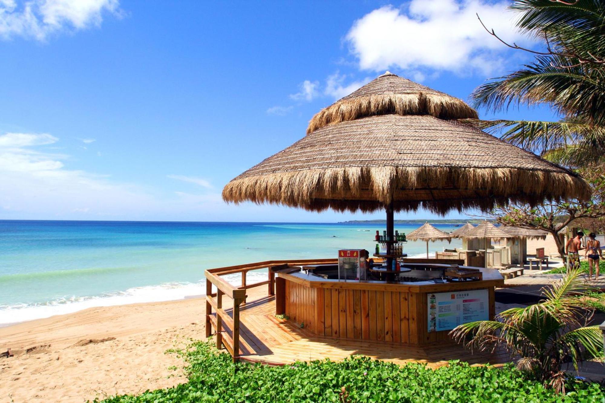 Chateau Beach Resort Kenting Εξωτερικό φωτογραφία Beach bar in Cabo Polonio